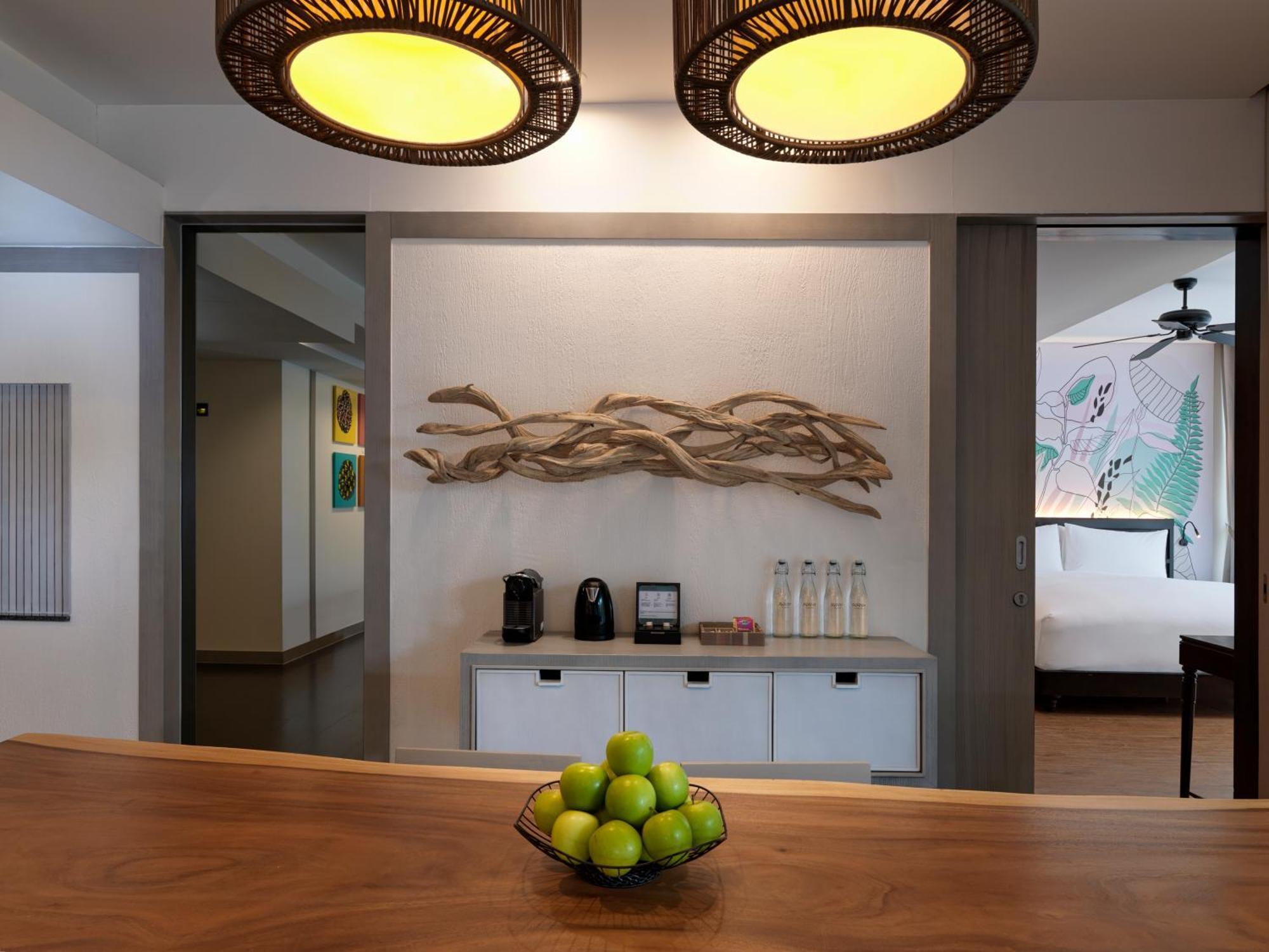 Avani Plus Mai Khao Phuket Suites Luaran gambar